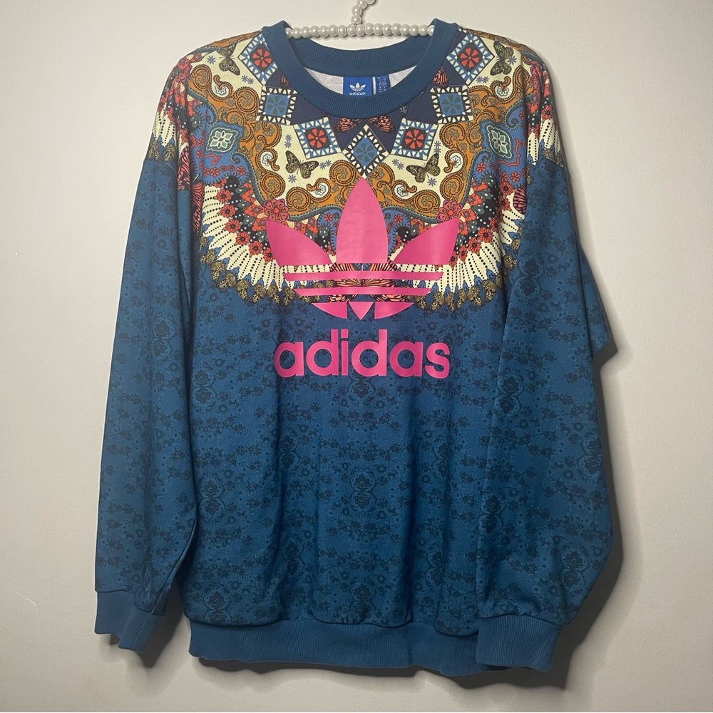 Adidas × Farm Rio Borbomix Psychedelic Butterfly
Sweatshirt Top